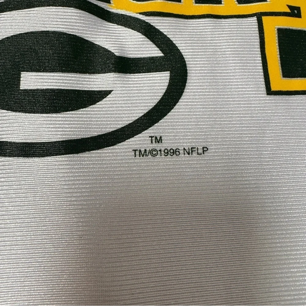 Vintage Green Bay Packers shirt 90's jersey like top